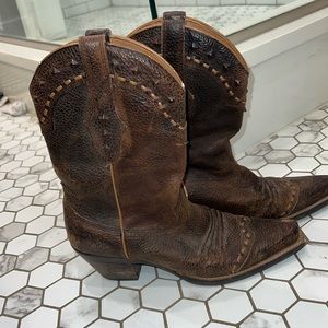 Ariat Women’s Cowboy boots size 9